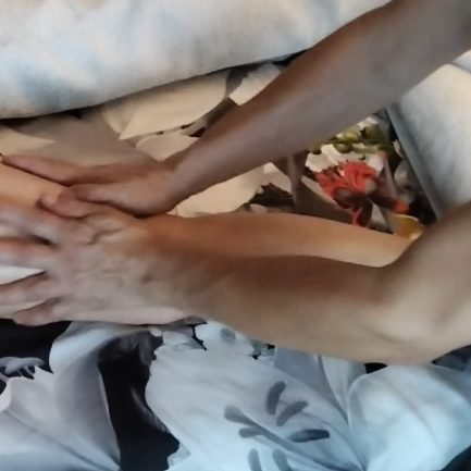 18 Sesión de masaje personalizado de hasta 120 minutos a domicilio en Donosti -Sens Wellness by Dani Con K de KALMA